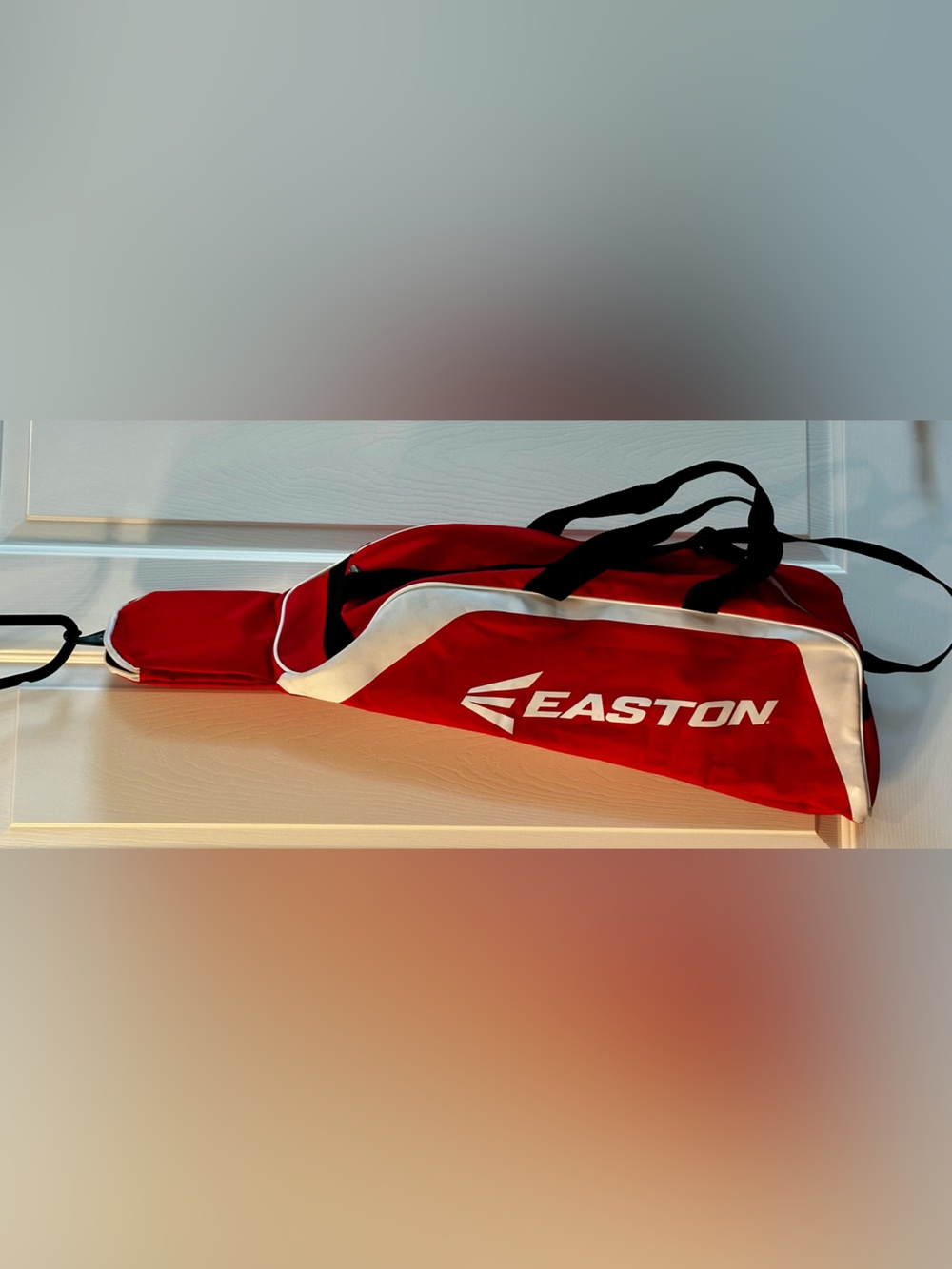 Easton Red Baseball Bag 2018. Good condition. See photos. Zippers work great.